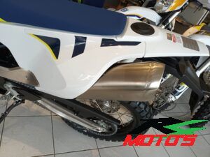 Husqvarna 701 enduro - r4 moto's